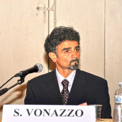 Salvatore Vonazzo laureato in educazione fisica a Firenze